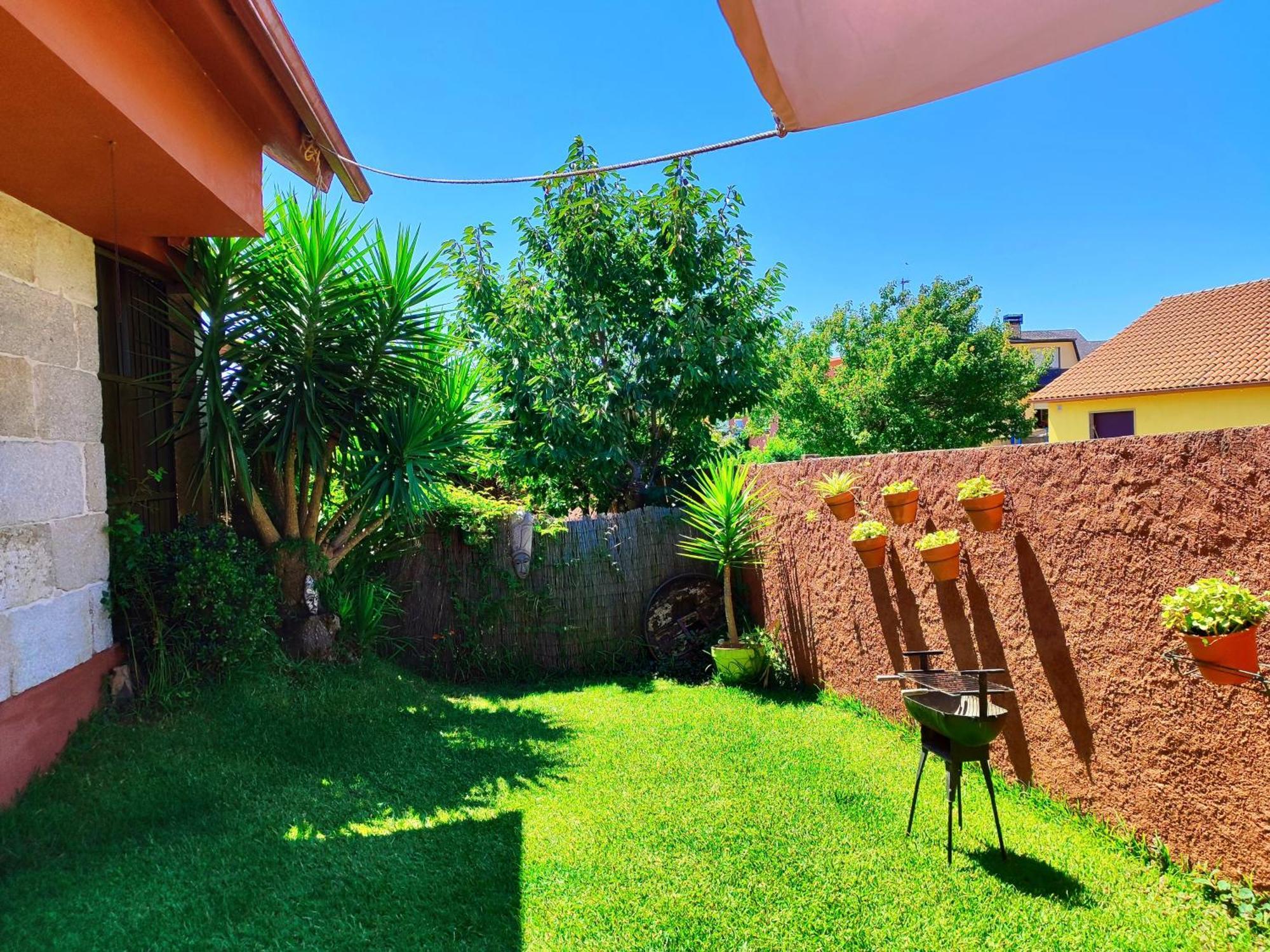 Tranquila Casita De Invitados En Vigo Con Chimenea Exterior foto